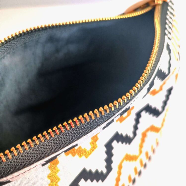 african_cotton_wax_print_gold_line