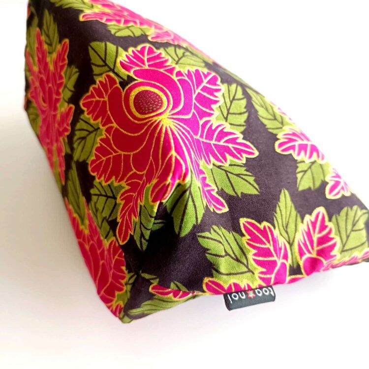 african_cotton_wax_print_zipper_pouch_pink_flower
