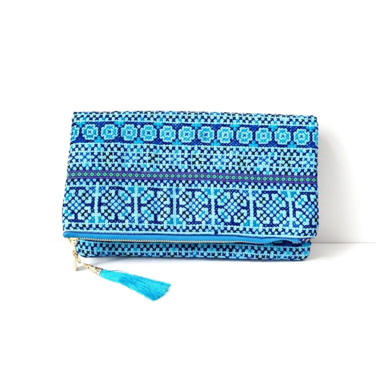 hmong_clutch_blue