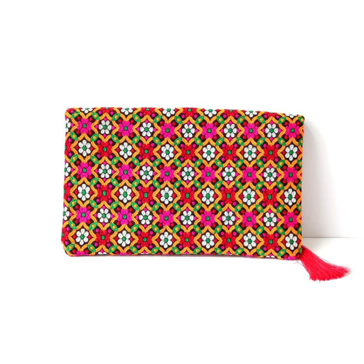 indian_embroidery_red_mini_flower