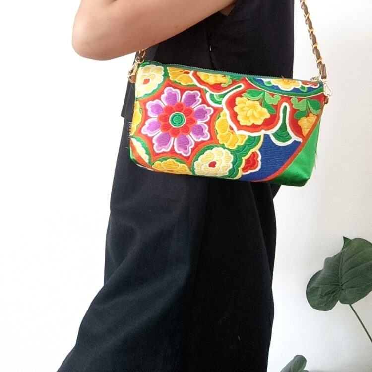 kimono_short_chain_shoulder_bag_psychedelic_green