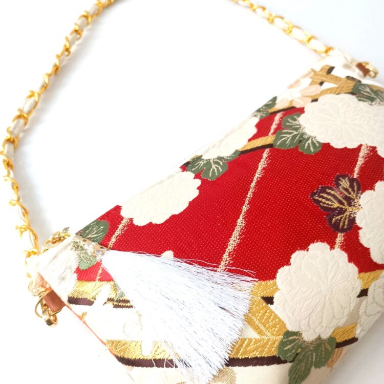 kimono_short_chain_shoulder_bag_white_kiku_flower