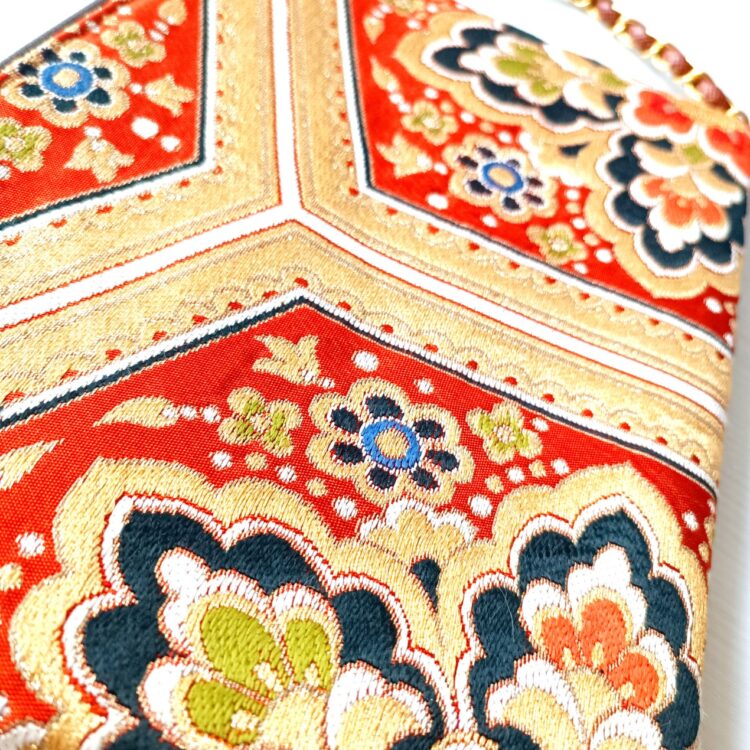 kimono_shoulder_bag_square_golden-brown-leather