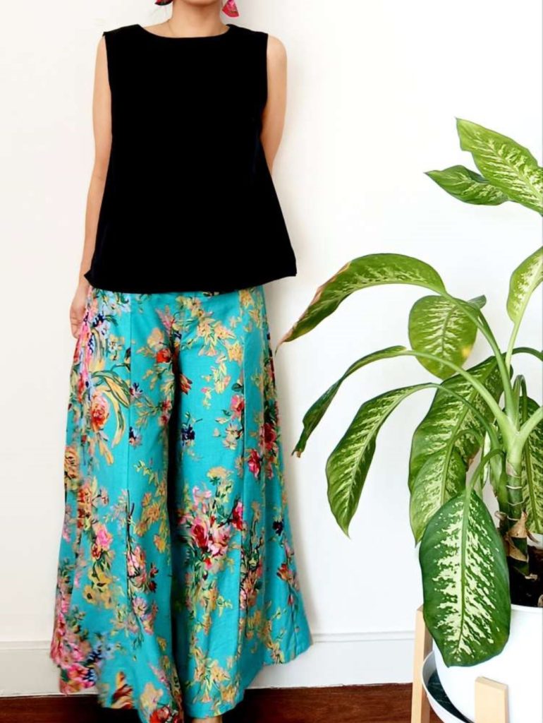Turquoise Flower Flare Linen Pants