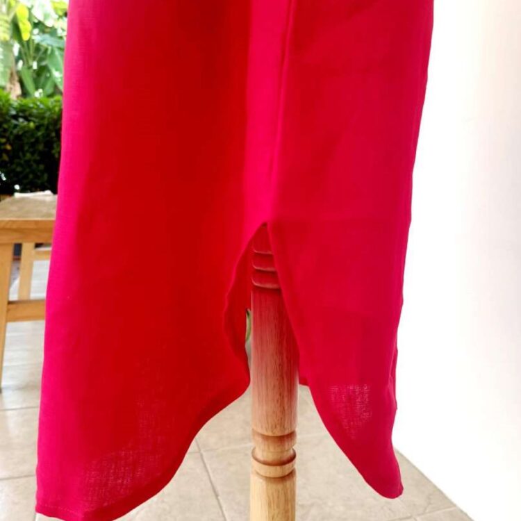 red_linen_dress_collar