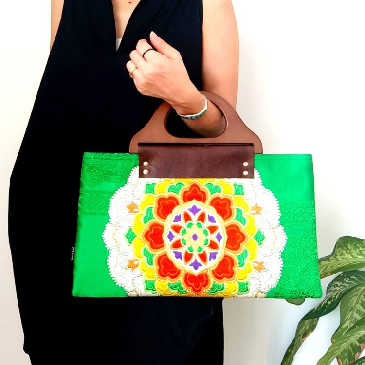 wood_handle_kimono_tote_bag_flower_shiny_green