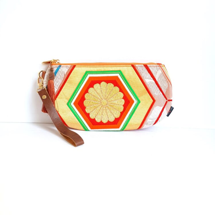 wristlet_clutch_crescent_kiku_orange