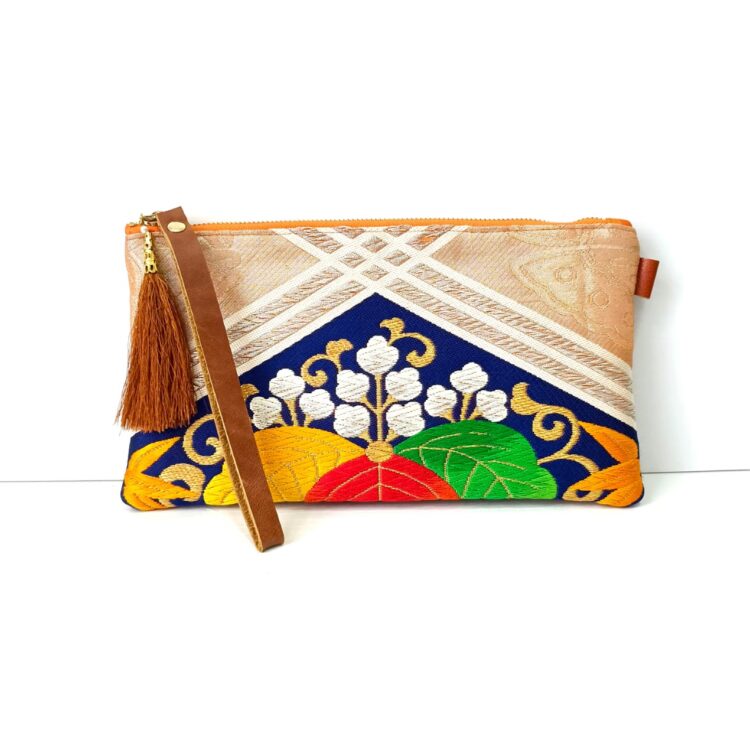 wristlet_clutch_square_mikado_orange