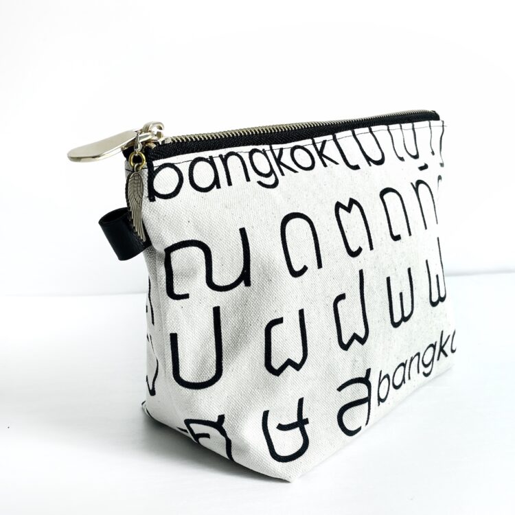 cosmetic zipper pouch Thai white