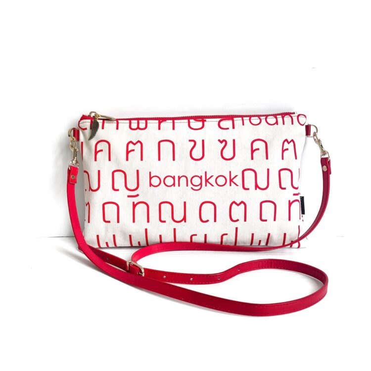 กระเป๋าซาโคช ลายไทยสีแดง