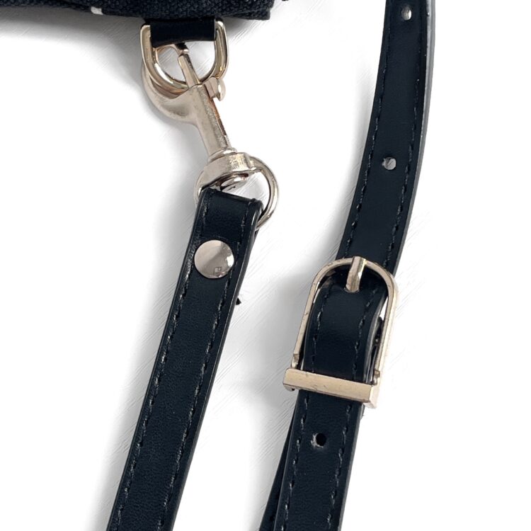 กระเป๋าซาโคช ลายไทยสีดำ