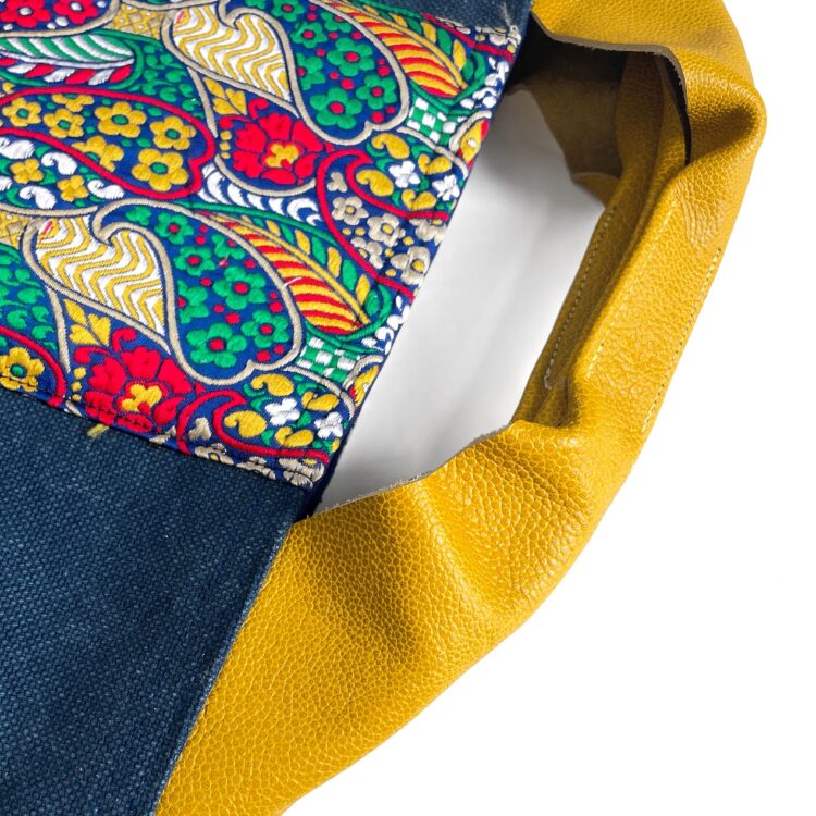 กระเป๋าแคนวาสผ้าอินเดีย ใบไม้งามสีน้ำเงิน