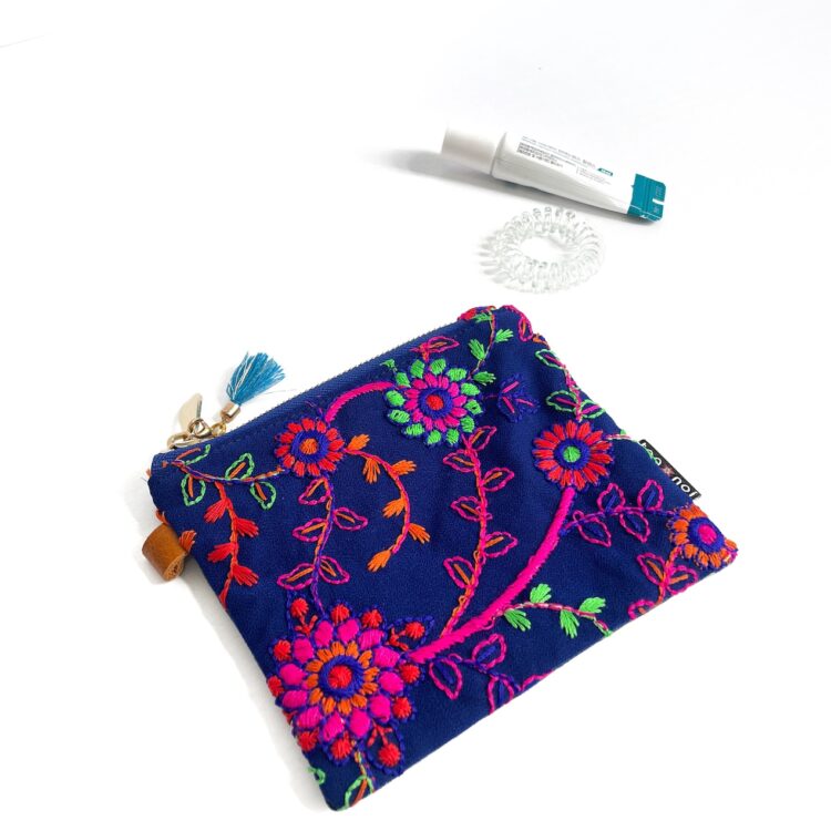 Mini Zipper Pouch Indian Blue Flower