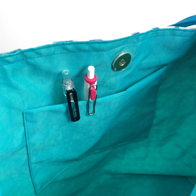 Single Handle Shoulder Bag Thai Letters Baby Blue