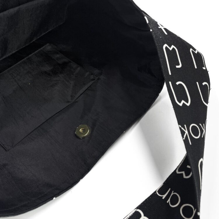 Canvas Messenger Bag Thai Letters Black