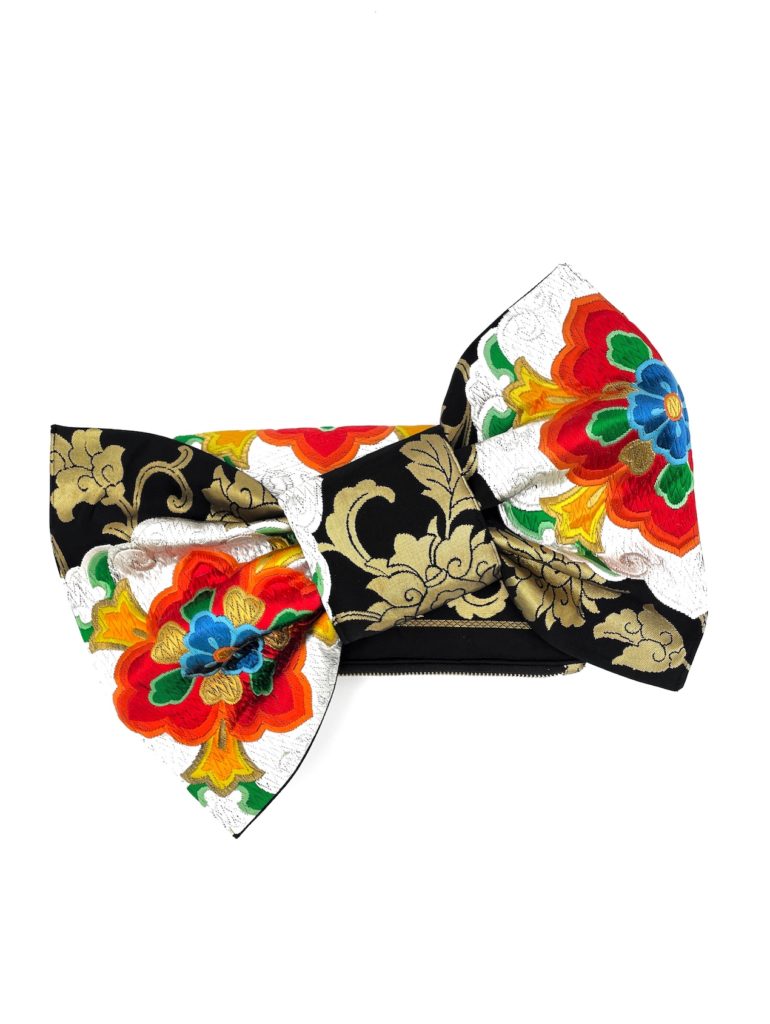 Kimono Ribbon Clutch Black Elegance