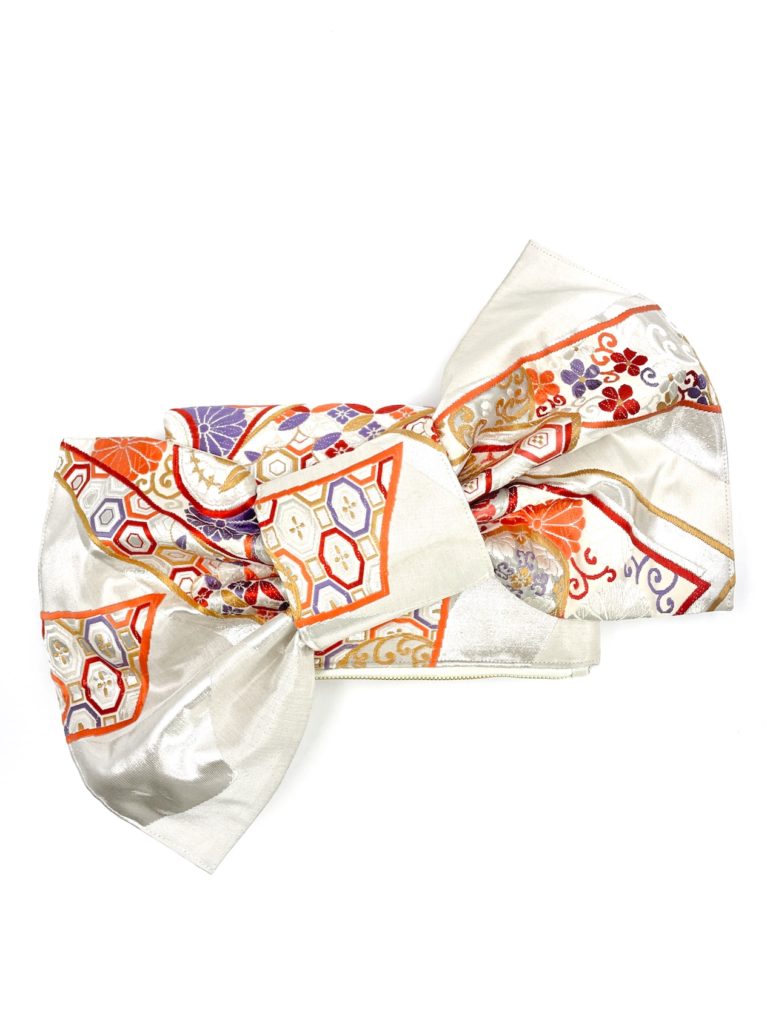 Kimono Ribbon Clutch Smooth Beige