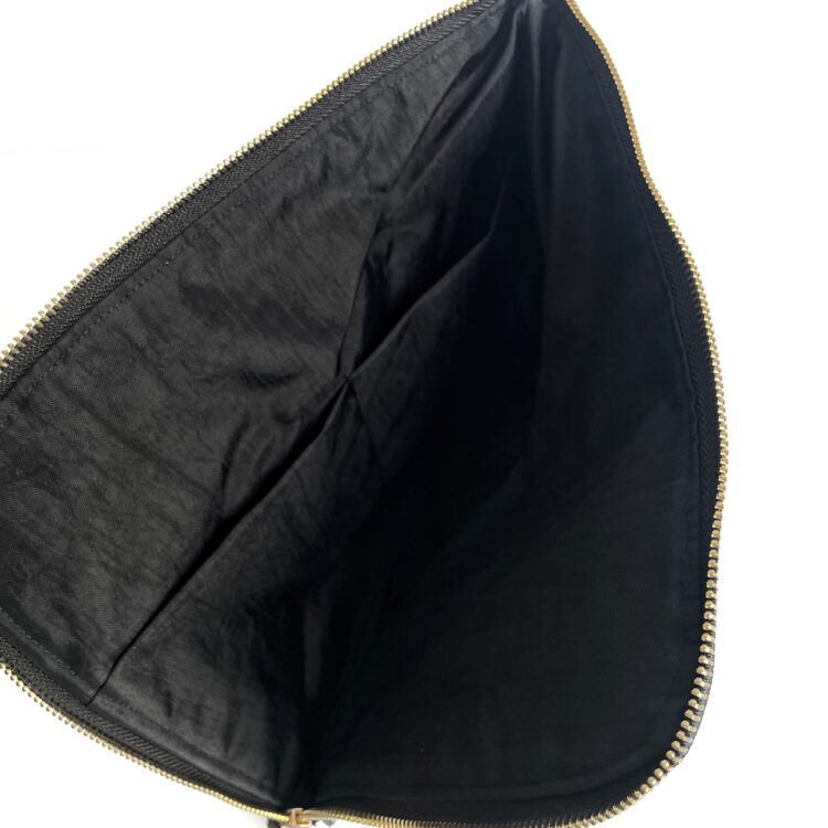 iPad Bag Thai Letter Black