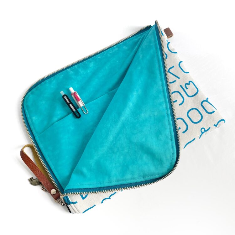 iPad Bag Thai Letter Baby Blue