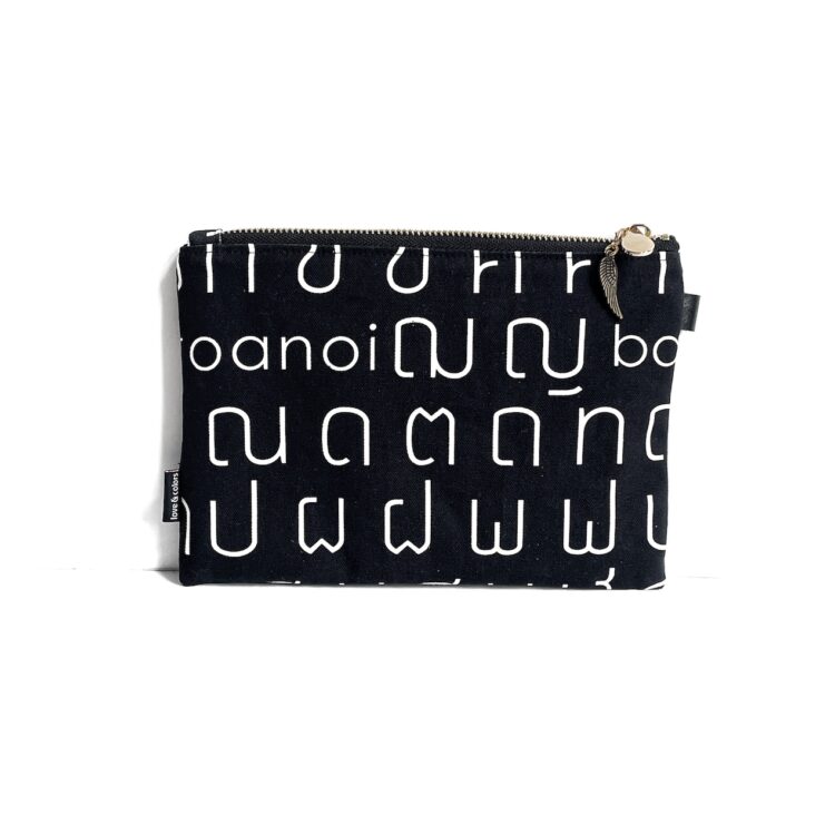 Basic Zipper Pouch Thai Black
