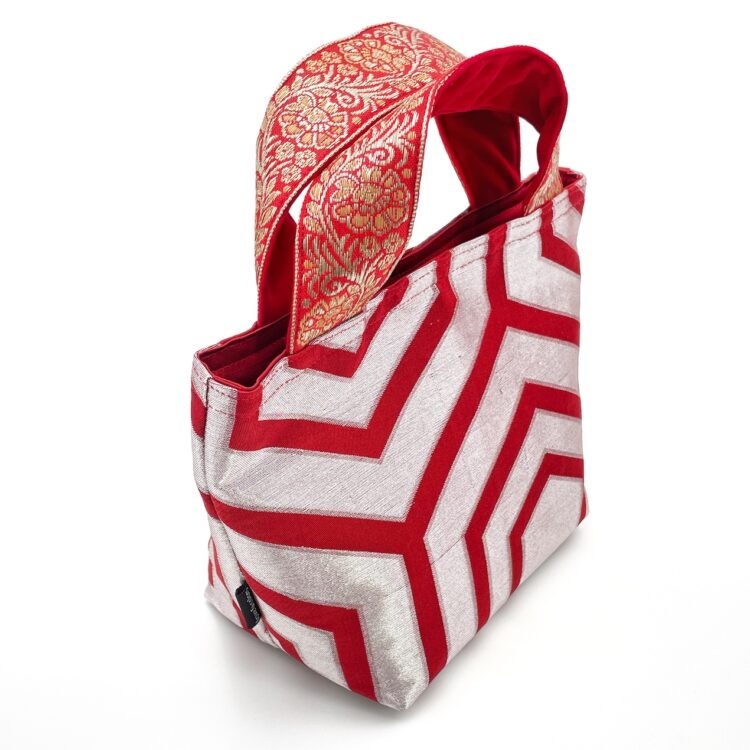 กระเป๋ามินิกิโมโน ลายเหลี่ยมแดง