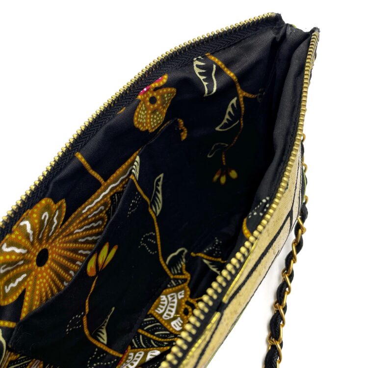 Kimono Short Chain Shoulder Bag Golden Hexagon Pattern