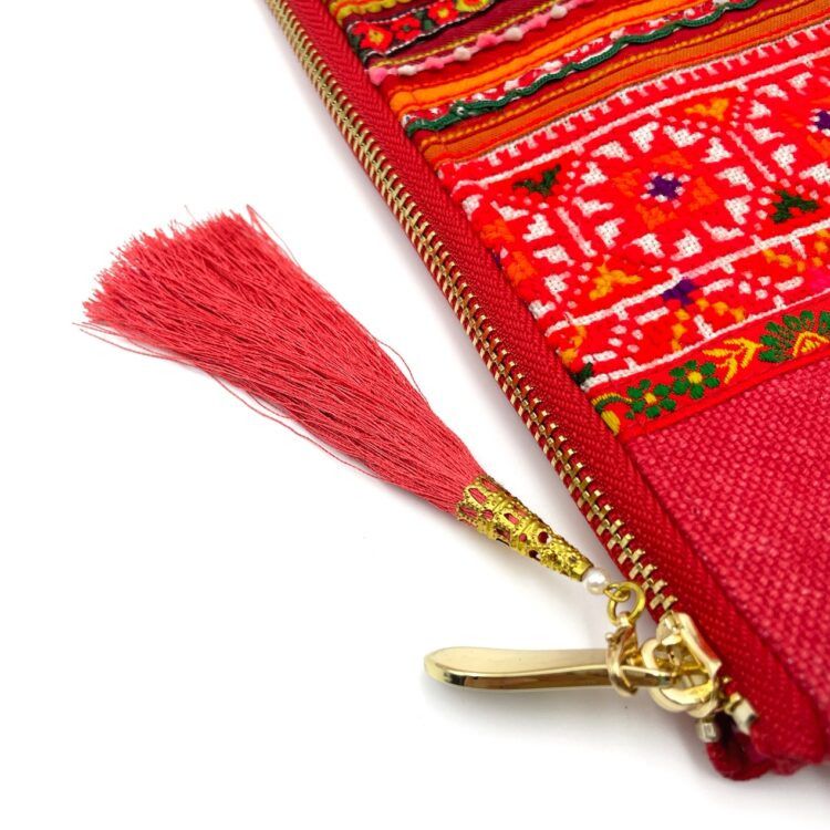 Sacoche Chain Shoulder Bag Hmong Red Sun Shine