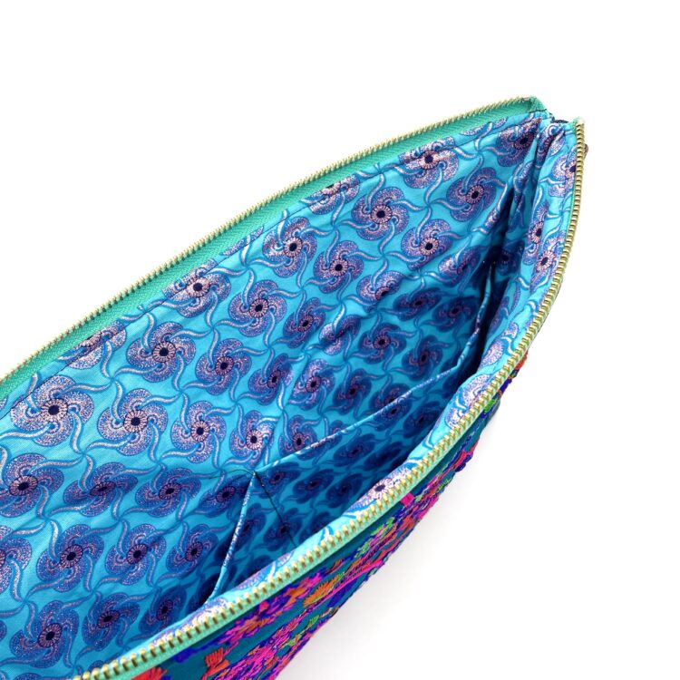 13″ Laptop Sleeve Hmong Green Nights