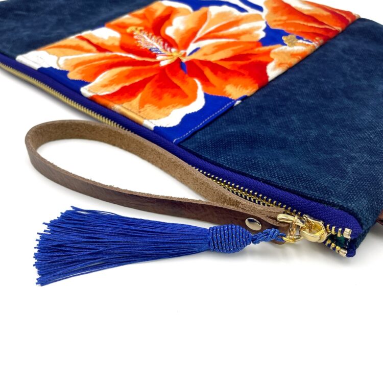 13″ Laptop Sleeve Kimono Blue Habicus Flower