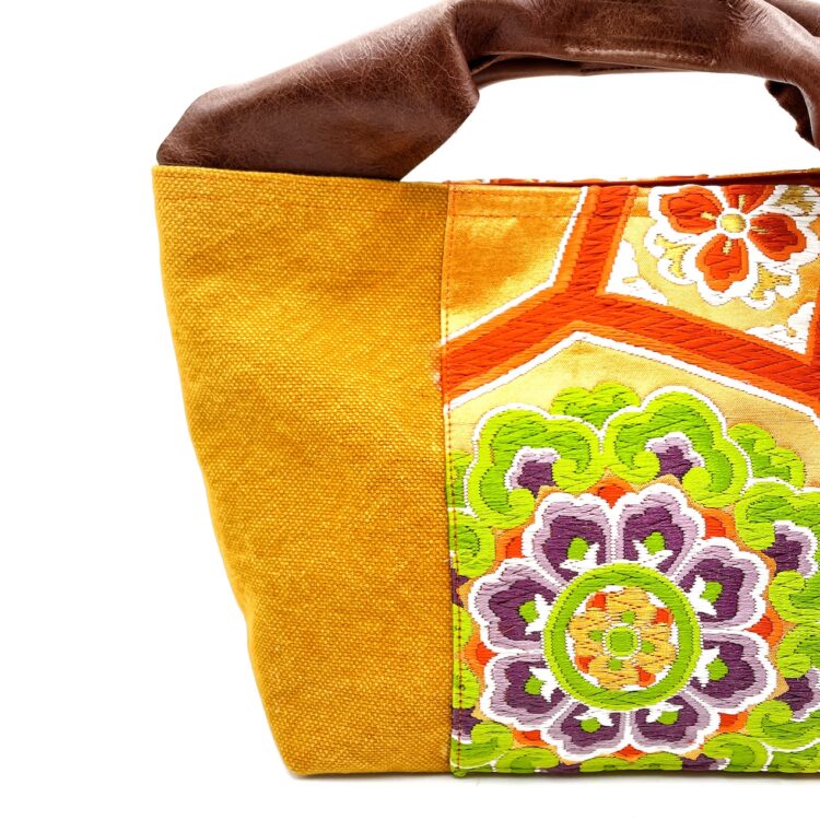 กระเป๋าหนังแคนวาสผ้าโอบิ ลายรวงผึ้งแดดจัด