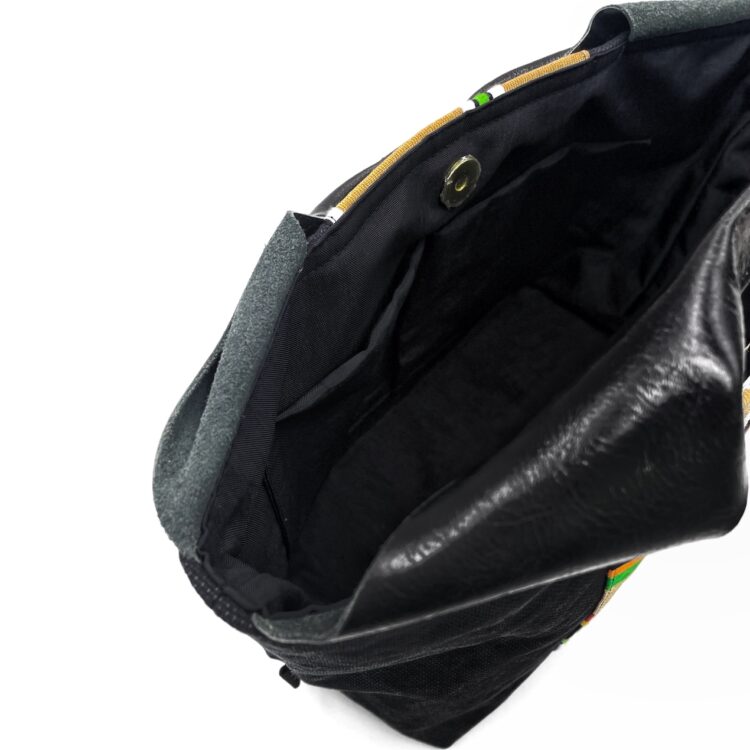 กระเป๋าผ้าใบใหญ่หนัง Obi ดีไซน์หรูหรา