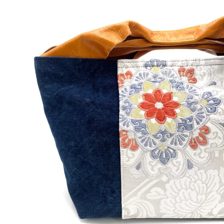 Canvas Obi Leather Tote Flora In Heaven