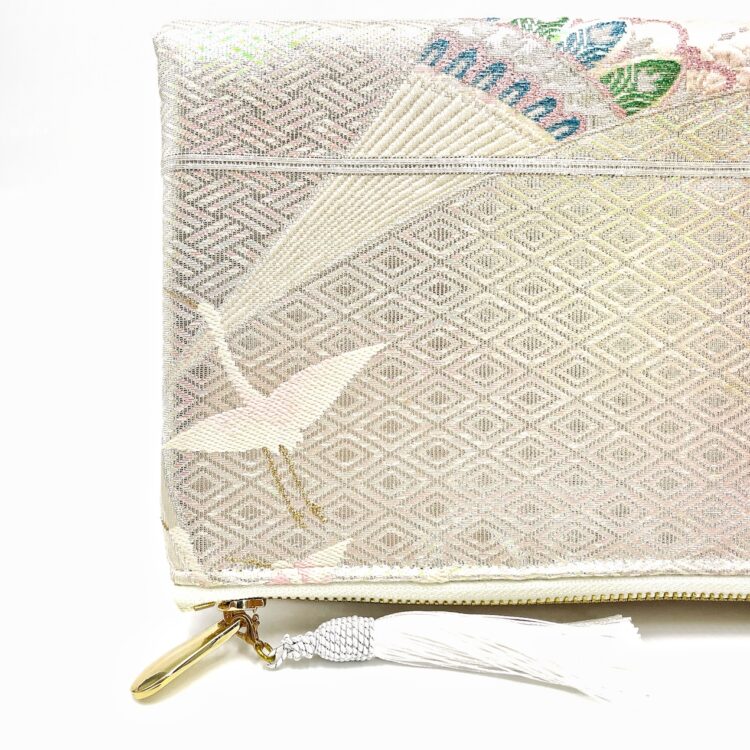 กระเป๋าคลัตช์กิโมโน Velvet Skies