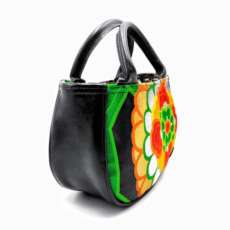 กระเป๋าถือทรงกลมลายกิโมโน สีเขียวเข้ม