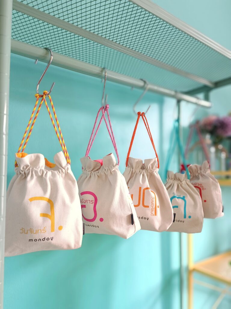 Drawstring Pouch Days in Week